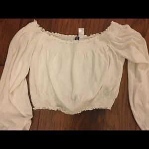 H and M ruffled airy longsleave